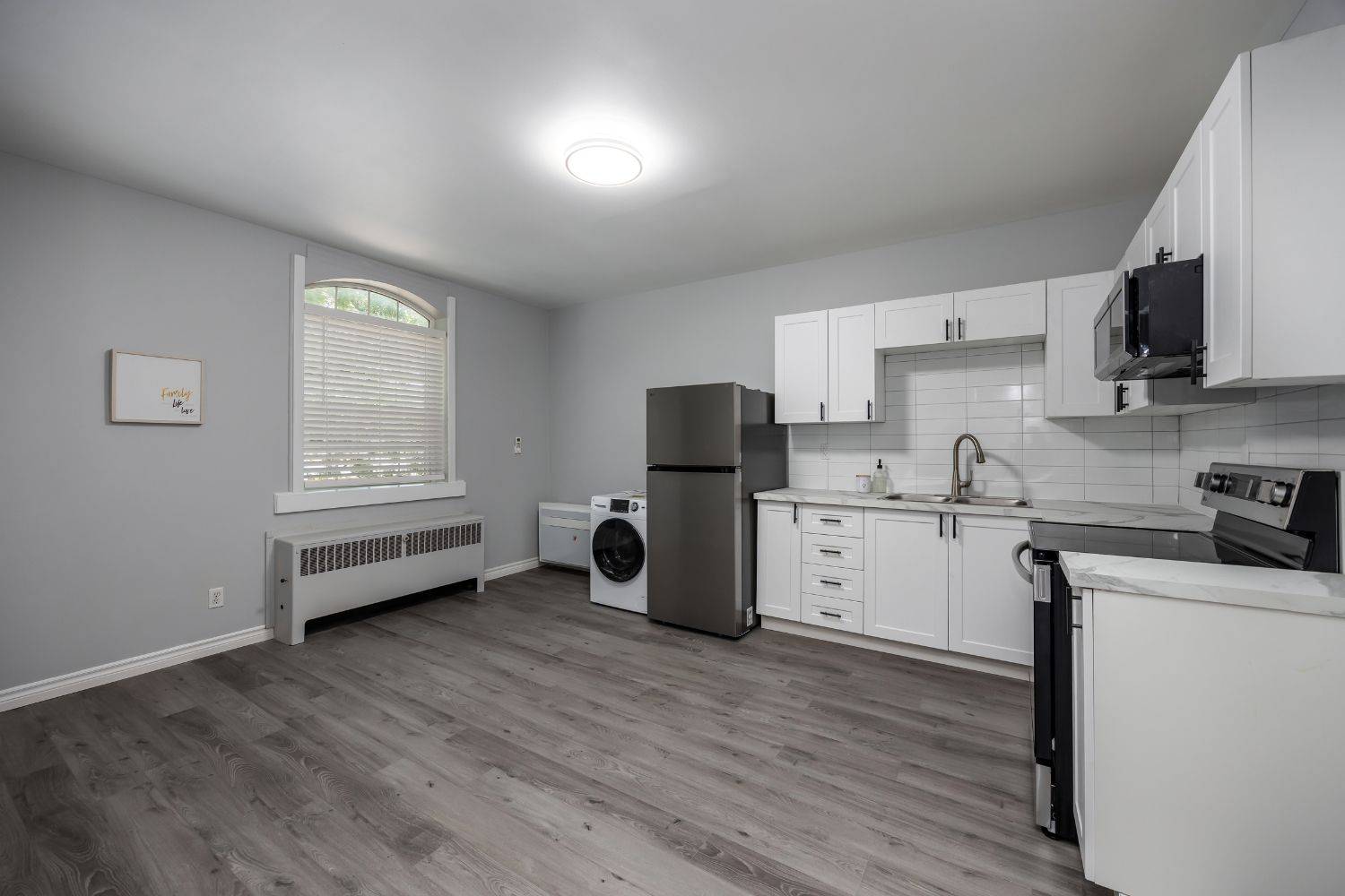 Cobourg, ON K9A 3R1,264 Division ST #1