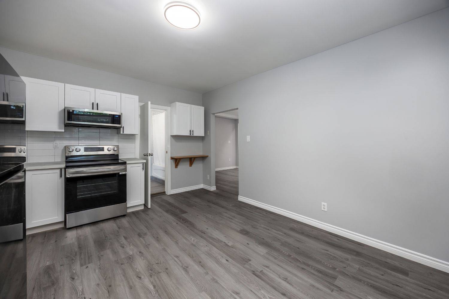 Cobourg, ON K9A 3R1,264 Division ST #1
