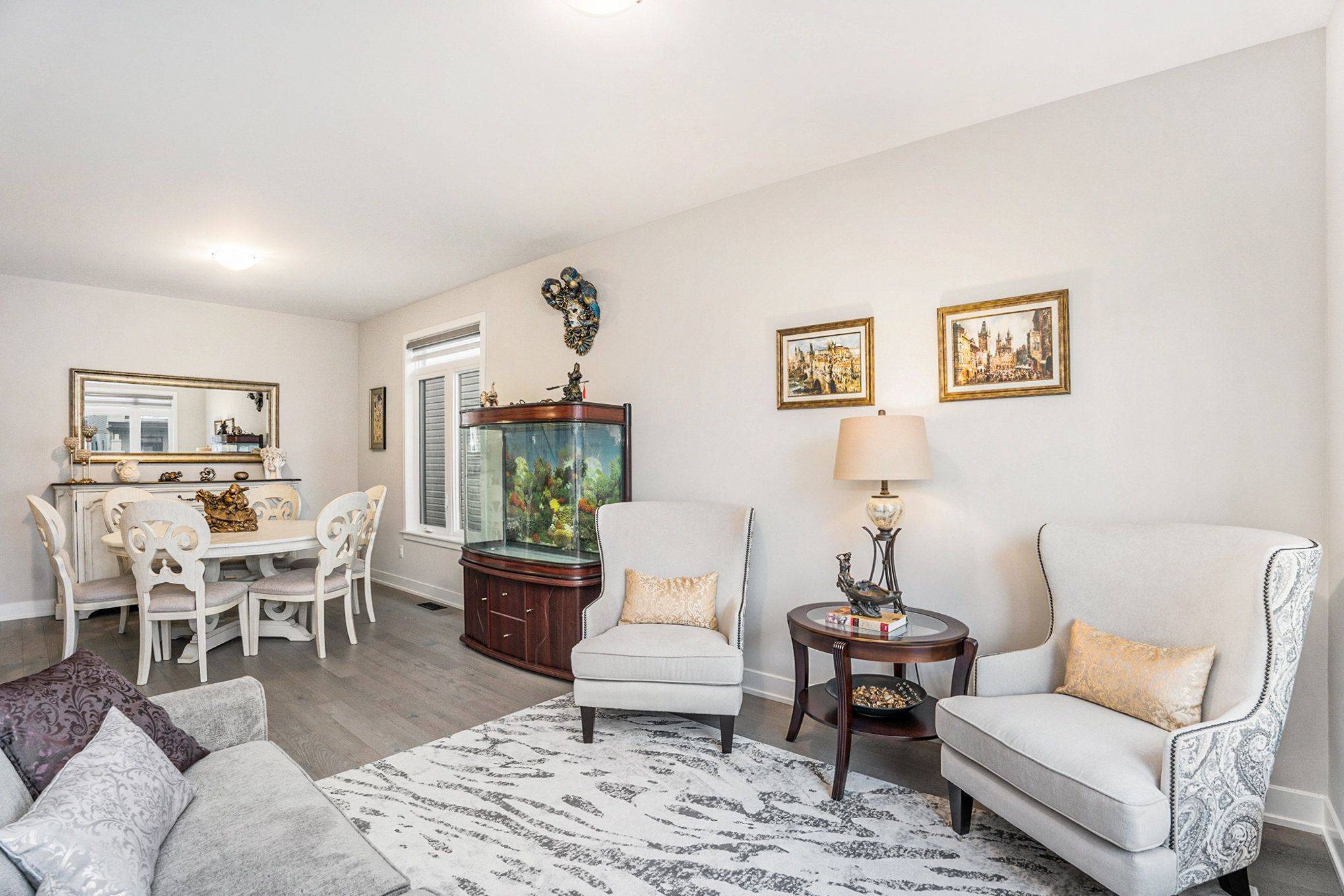 Stittsville - Munster - Richmond, ON K2S 2N6,203 Osterley WAY