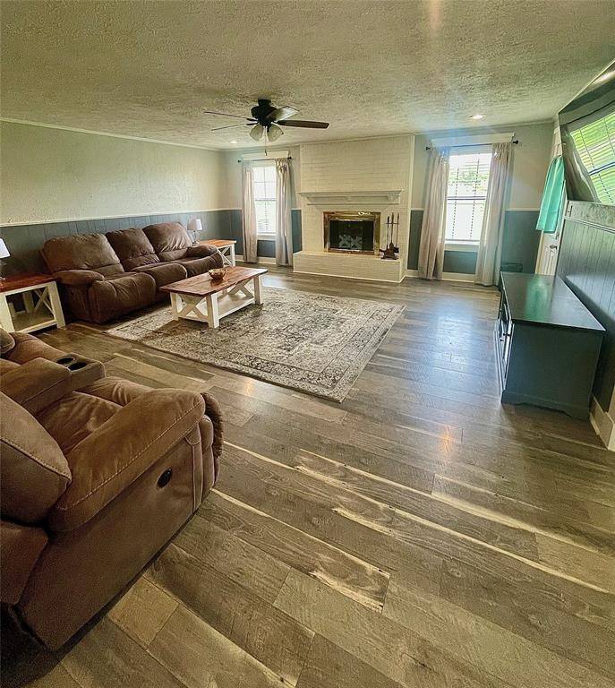 Mount Calm, TX 76673,612 N 1st W Street