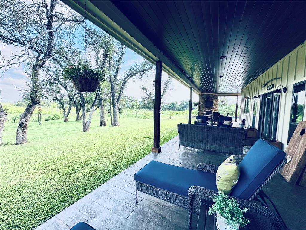Comanche, TX 76442,125 Drake Court