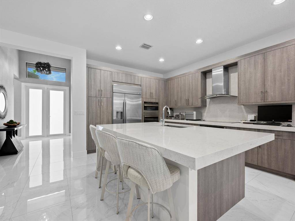 Boca Raton, FL 33496,17258 Blue Bayou Dr