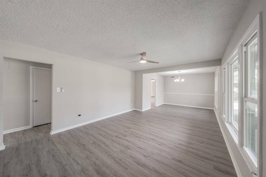 Hurst, TX 76053,515 Shadowbrook Lane
