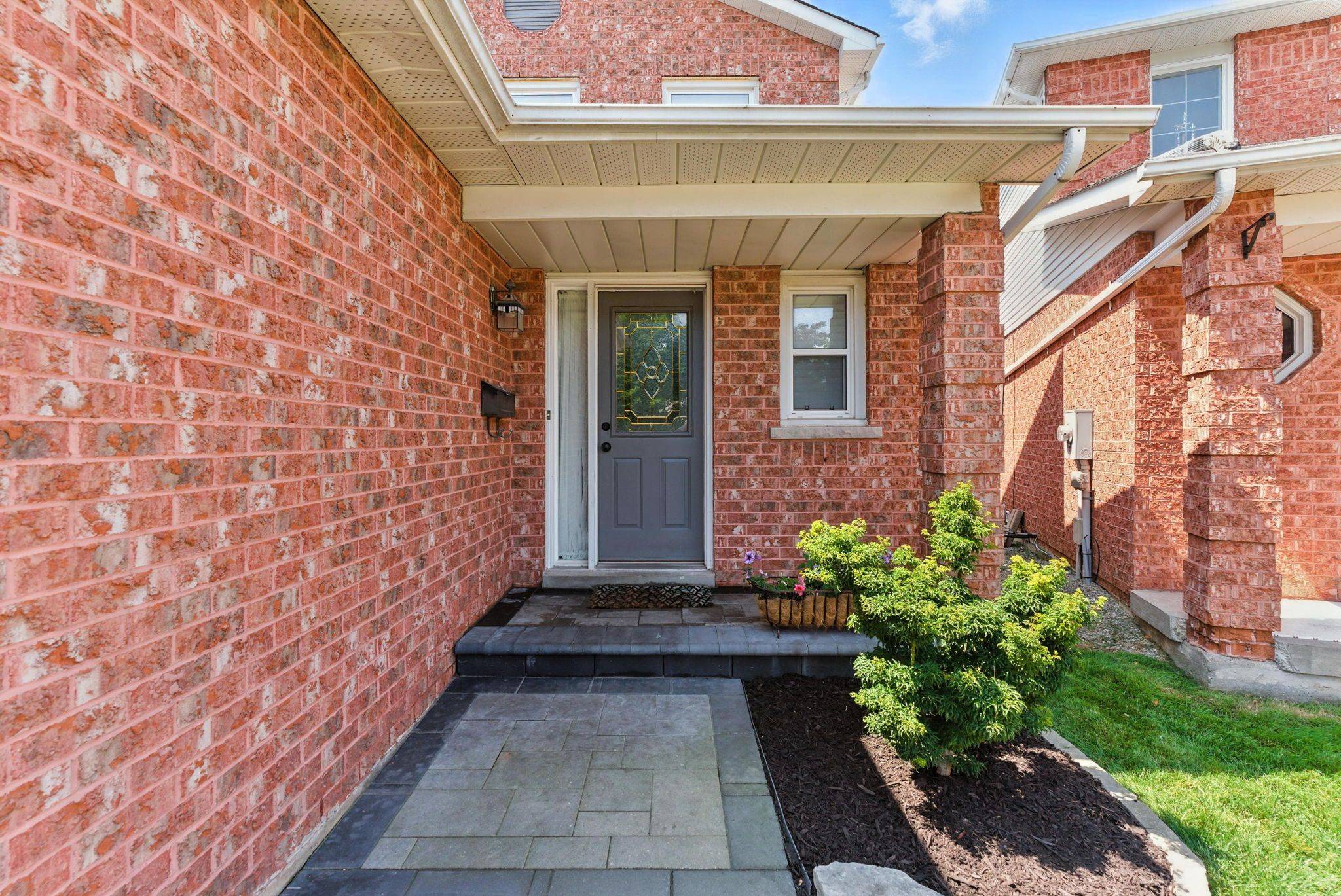 Clarington, ON L1E 2H6,101 Poolton CRES
