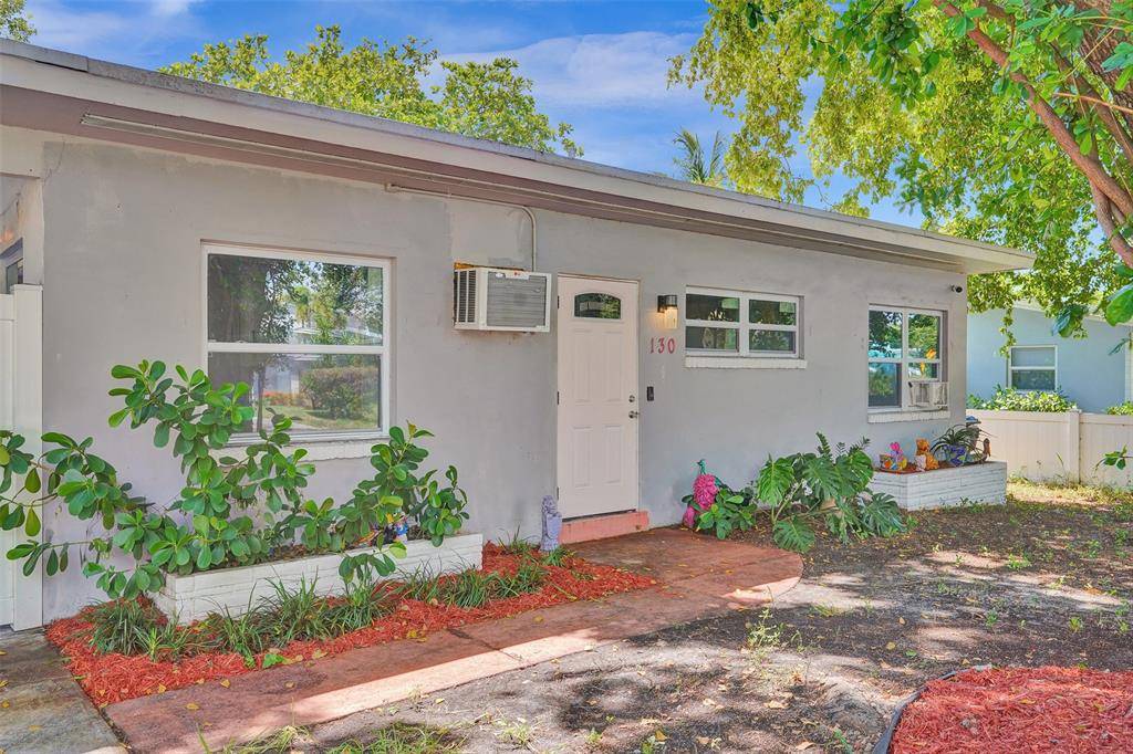 Lake Worth Beach, FL 33461,130 Akron St
