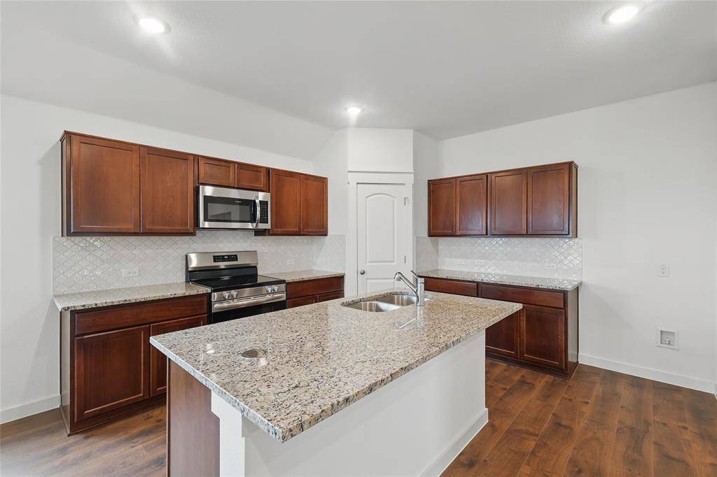 Godley, TX 76044,216 Mercy Street