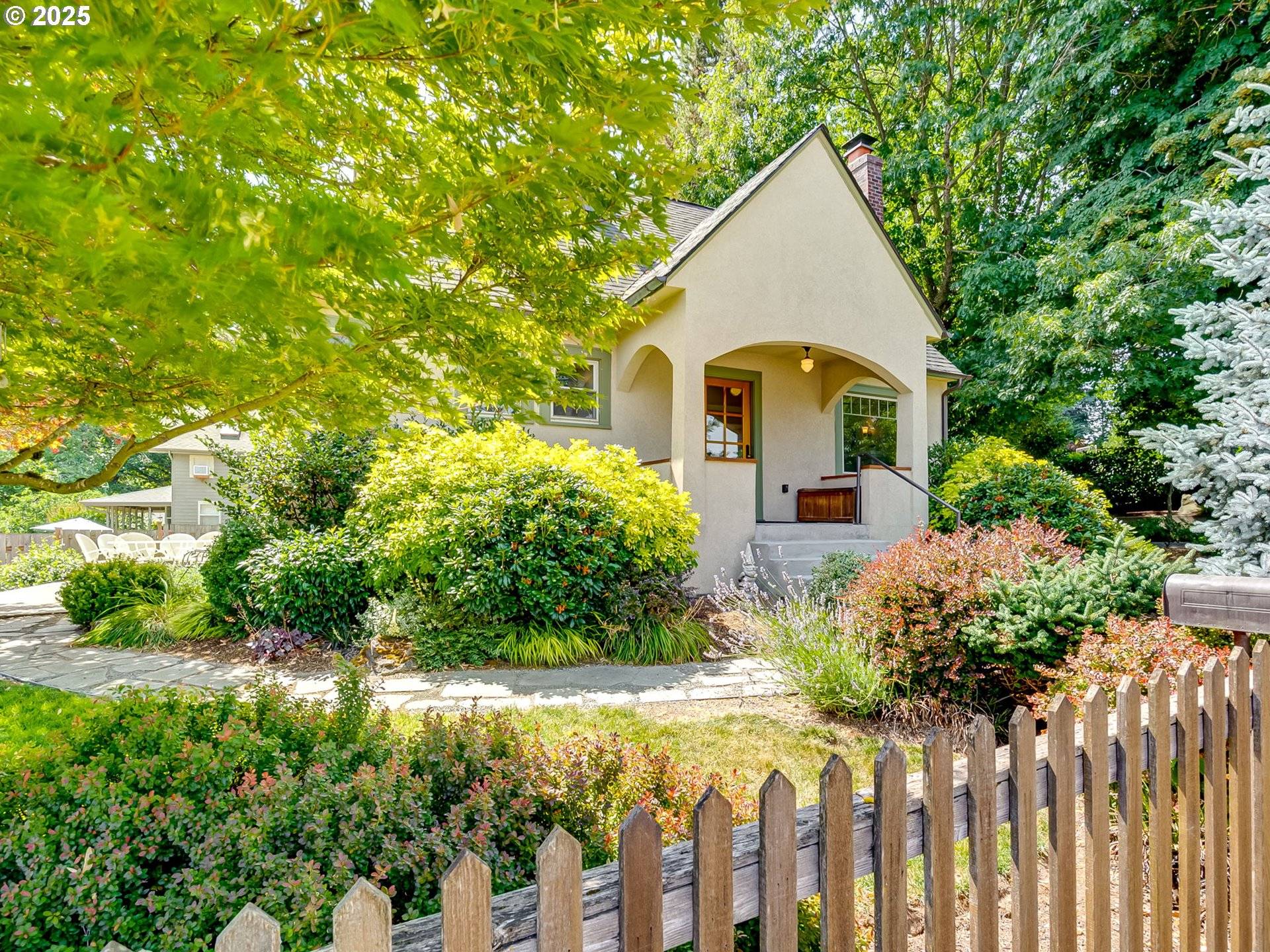 West Linn, OR 97068,1296 13TH ST