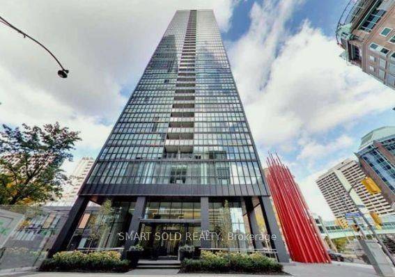 Toronto C08, ON M4Y 1T5,110 Charles ST E #2001
