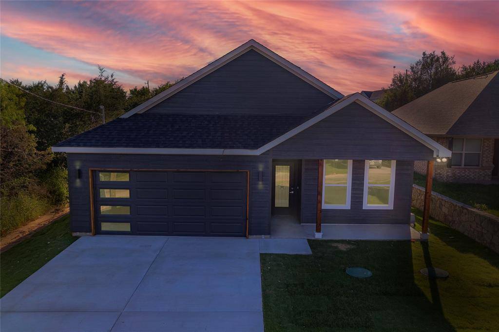 Granbury, TX 76048,2408 Beverly Drive