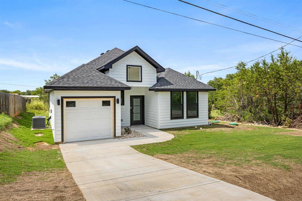 Granbury, TX 76048,904 Ports O Call Drive