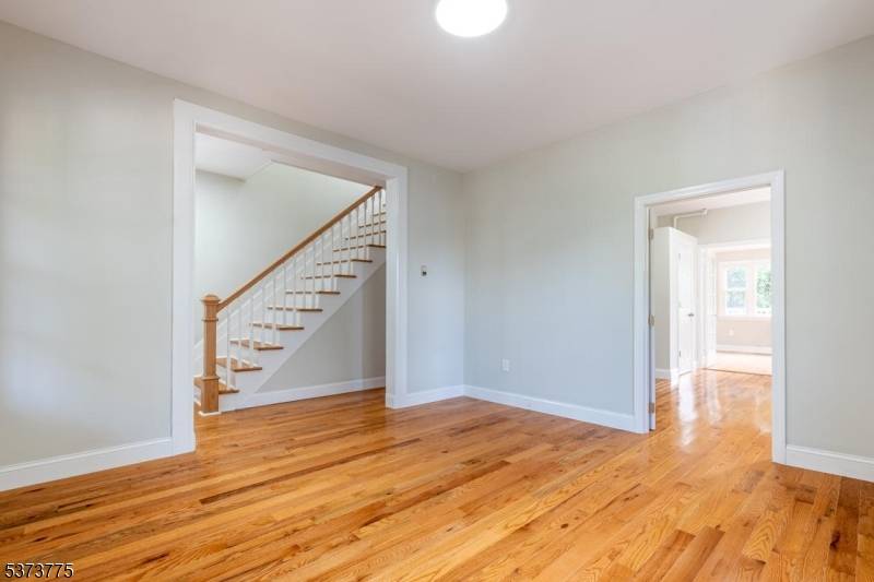 Ridgefield Park Village, NJ 07660,9 Overpeck Ave