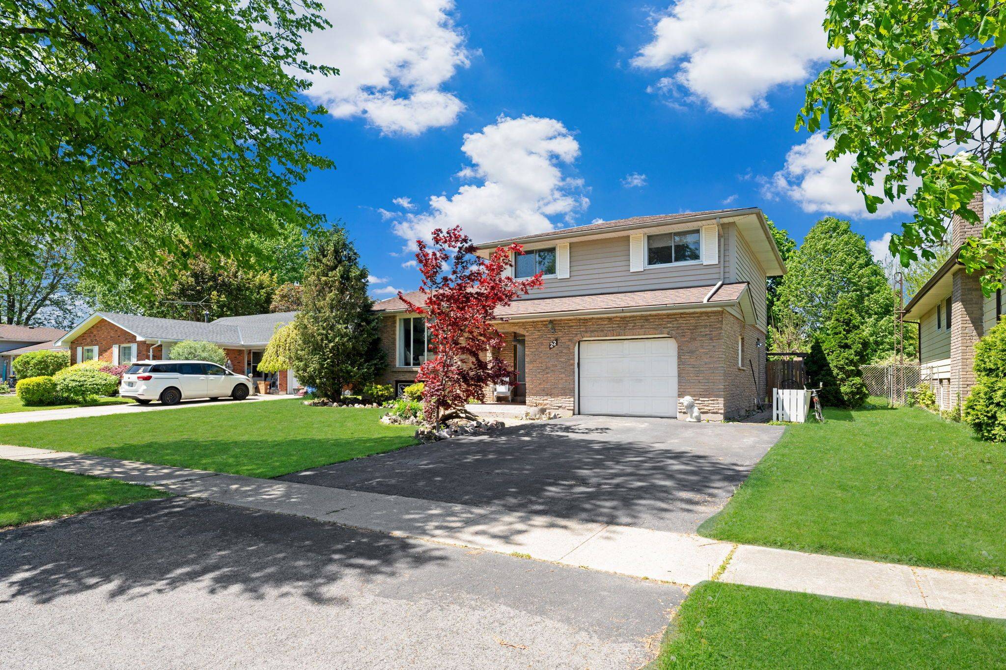 Welland, ON L3C 3L7,22 Mccoll DR