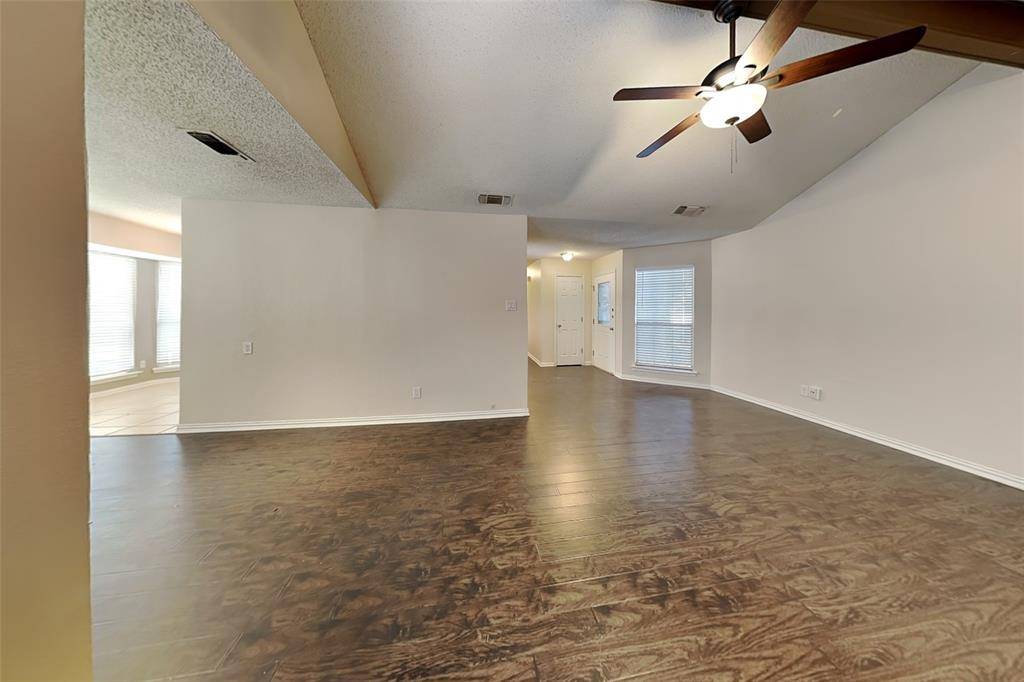 Euless, TX 76039,2618 Bayberry Lane
