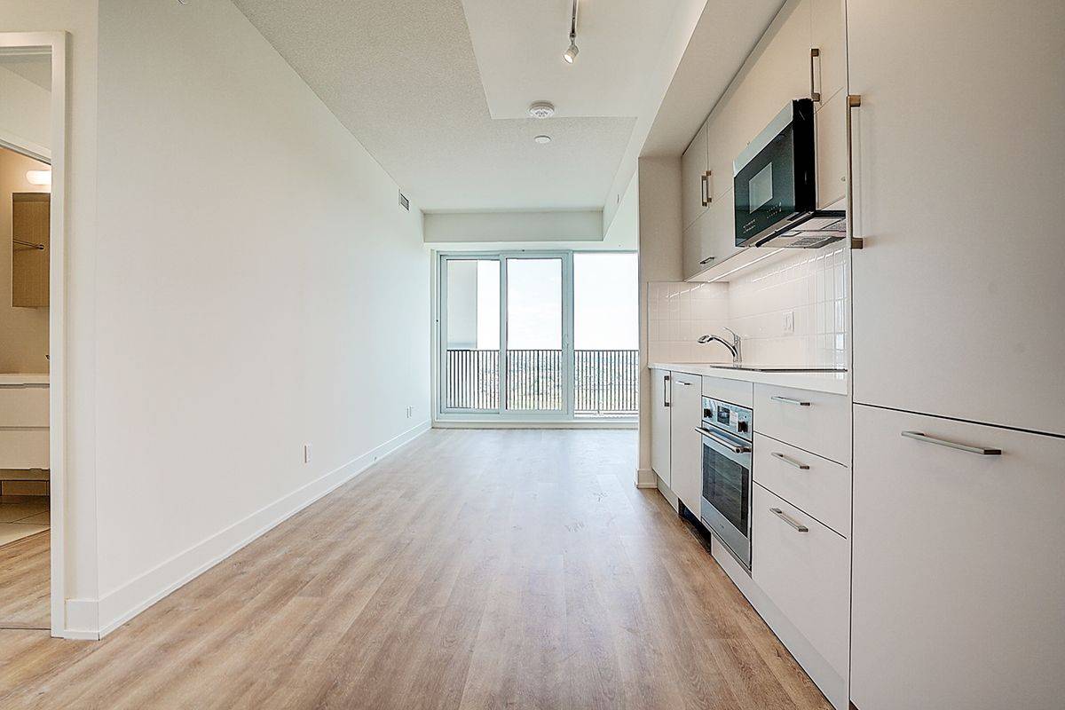 Markham, ON L6G 0H9,56 Andre De Grasse ST #1418