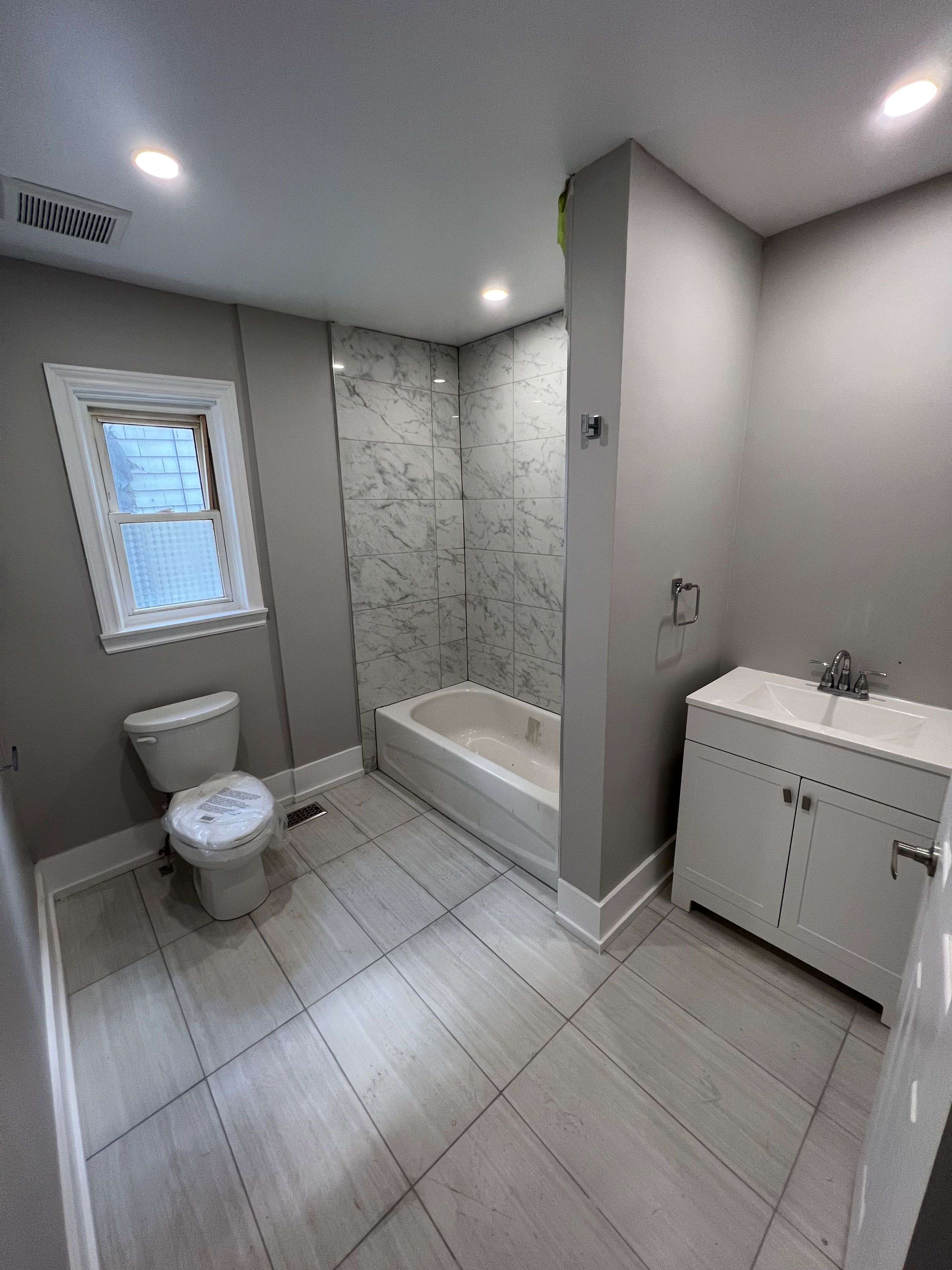 Kirkland Lake, ON P2N 2G3,22 Kirkland ST W #Main / Unit B