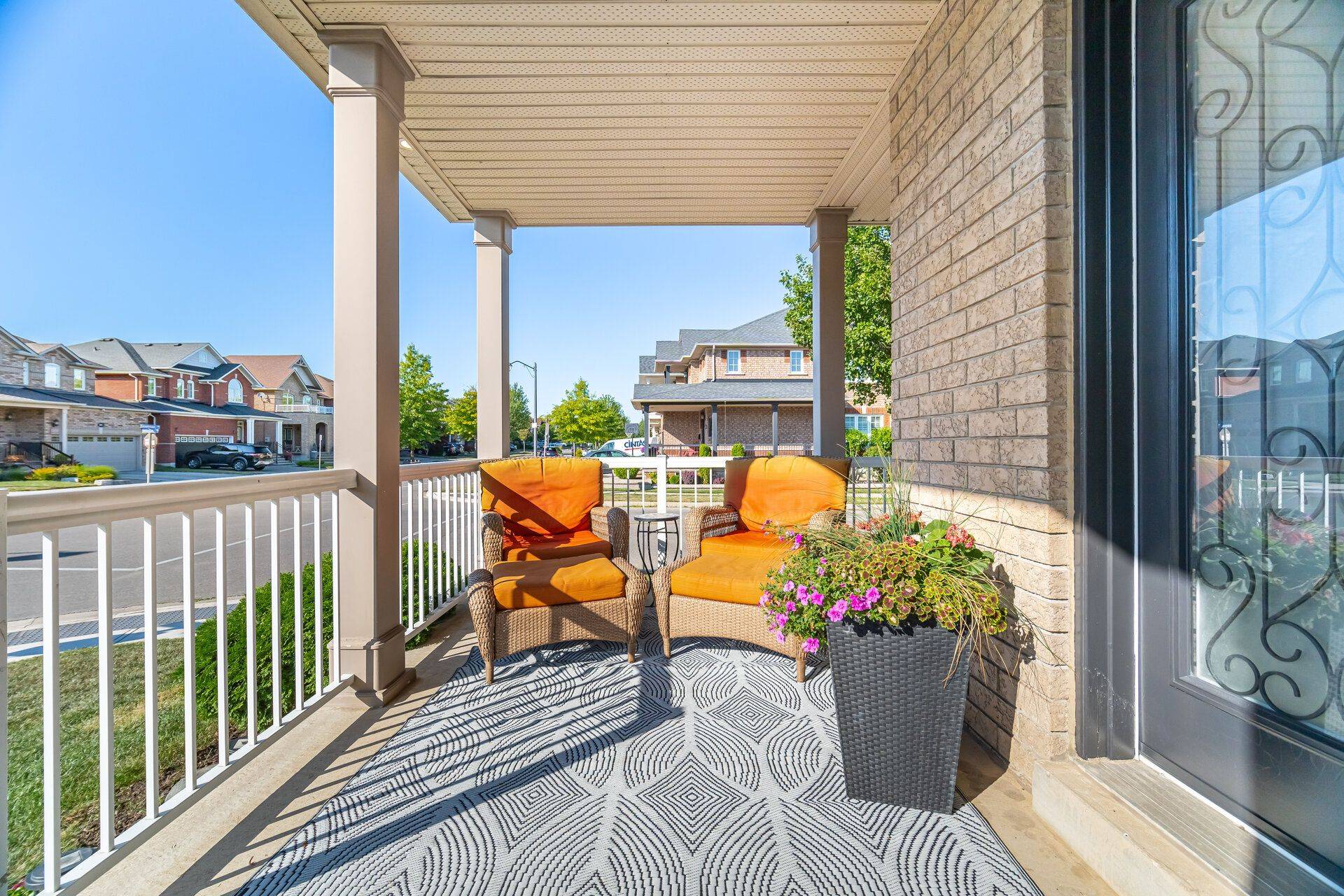 Milton, ON L9T 6N6,1046 Costigan RD