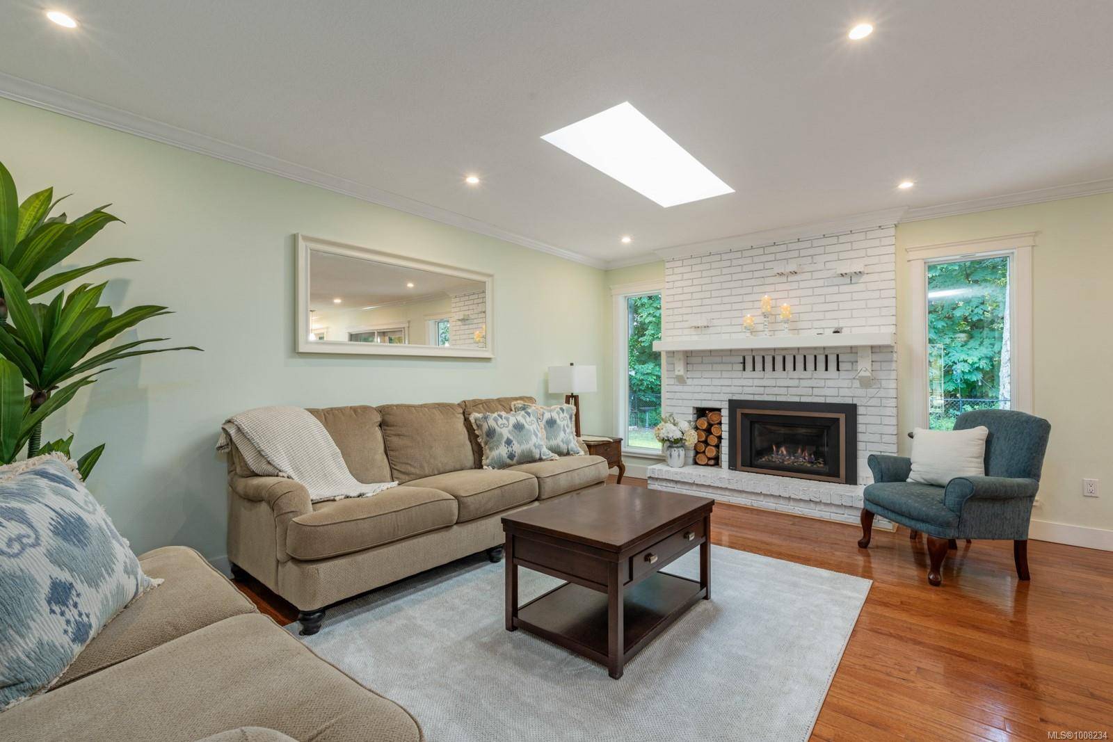 Central Saanich, BC V8M 1N6,1837 Pastel Cres