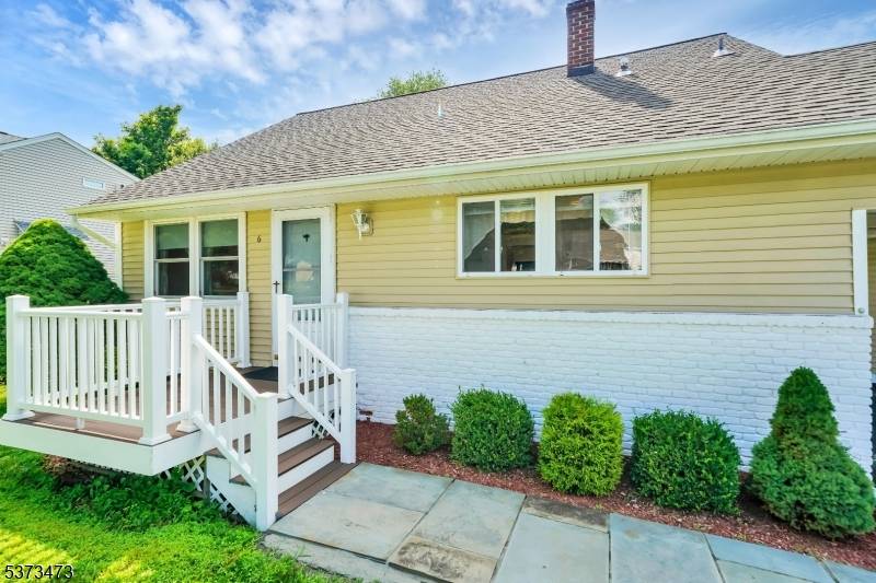 Randolph Twp., NJ 07869,6 Elm Pl