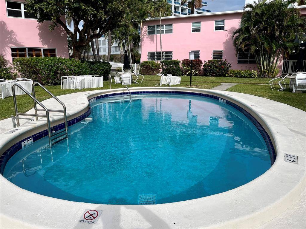 Fort Lauderdale, FL 33304,700 Bayshore Dr #14