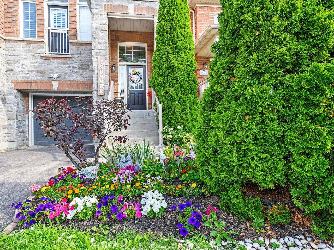 Toronto W05, ON M9M 0E2,38 Betty Nagle ST