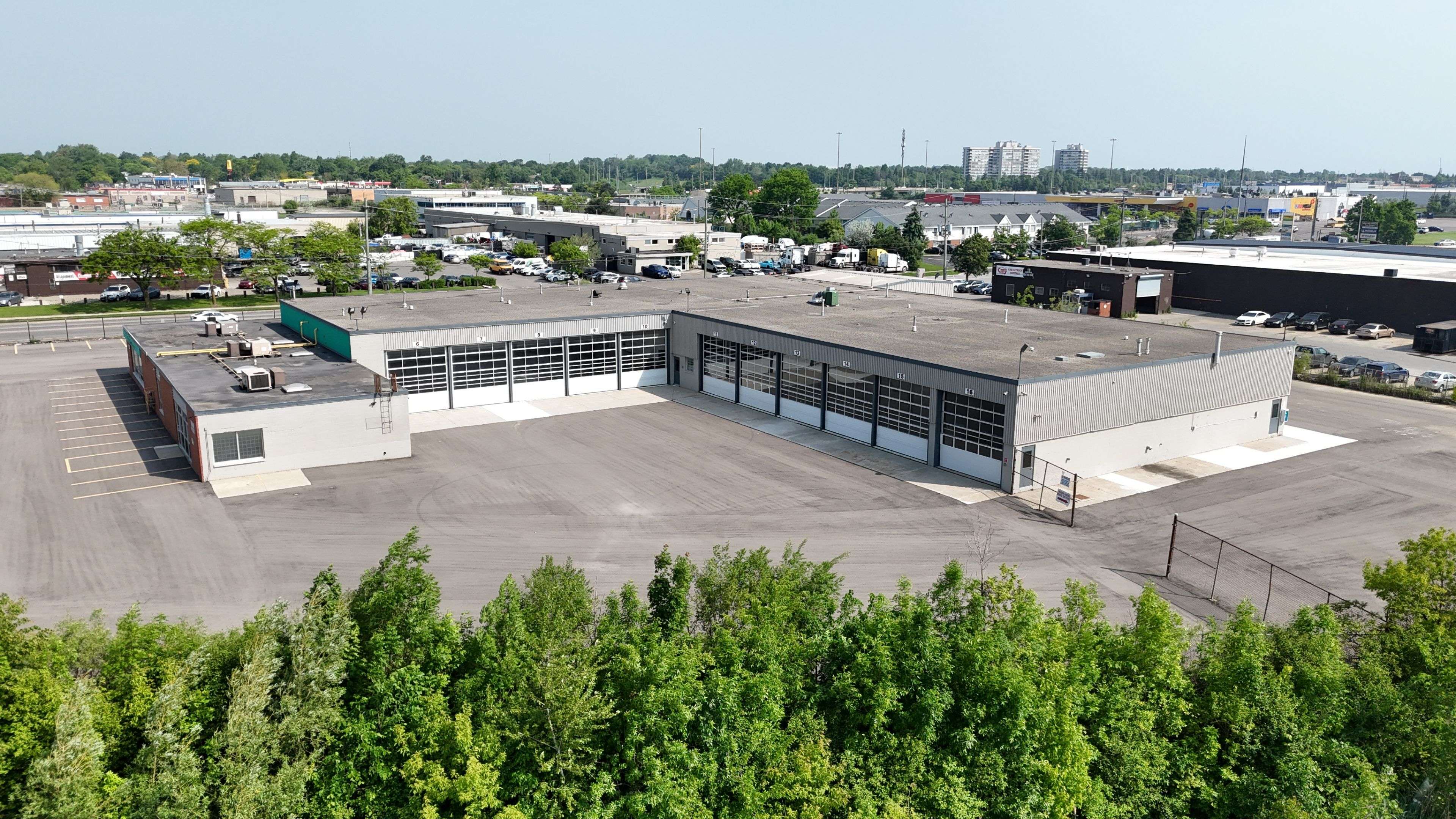 Brampton, ON L6W 3J5,36 Rutherford RD S