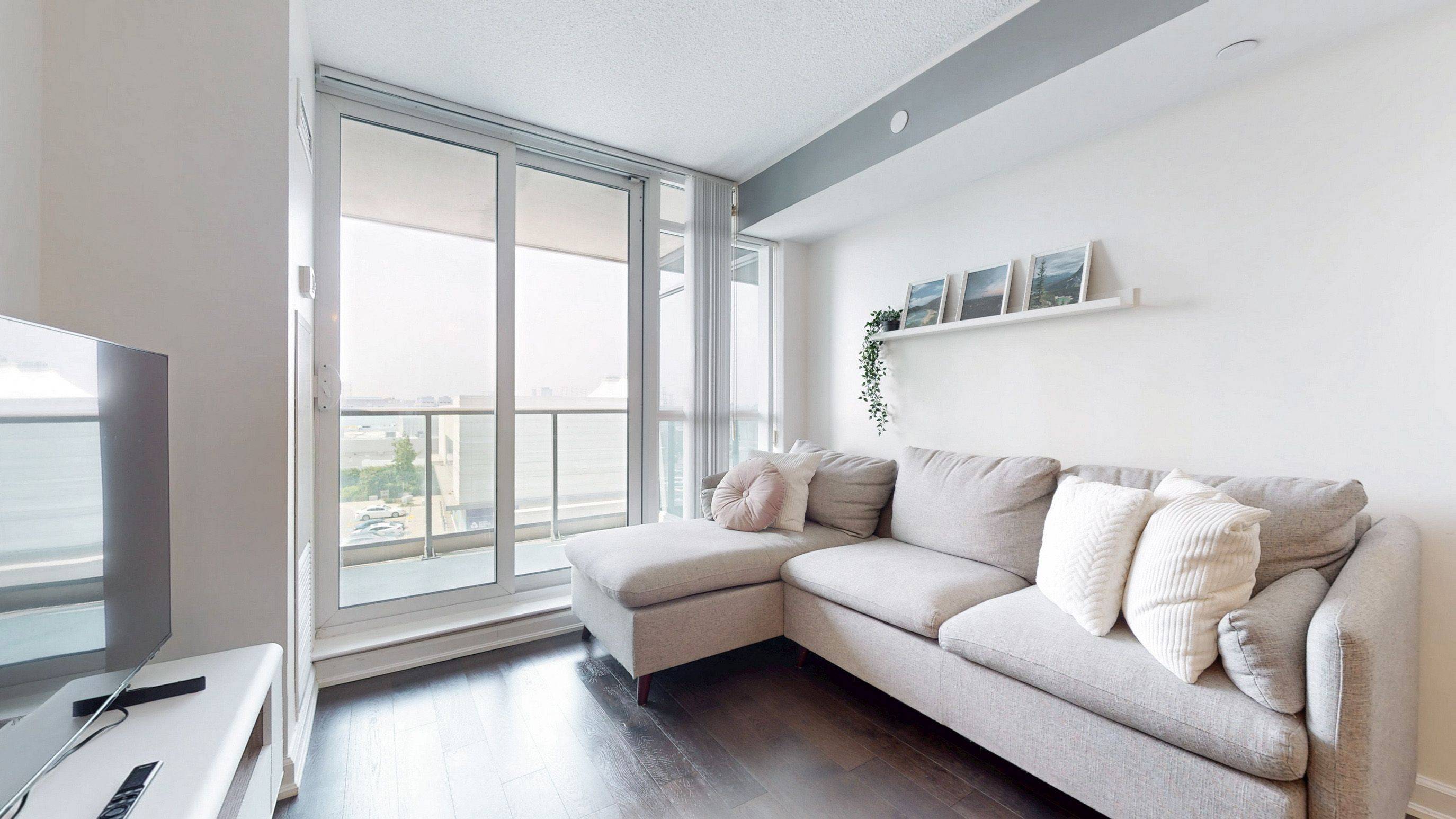 Toronto W08, ON M9C 0A5,205 Sherway Gardens RD #504
