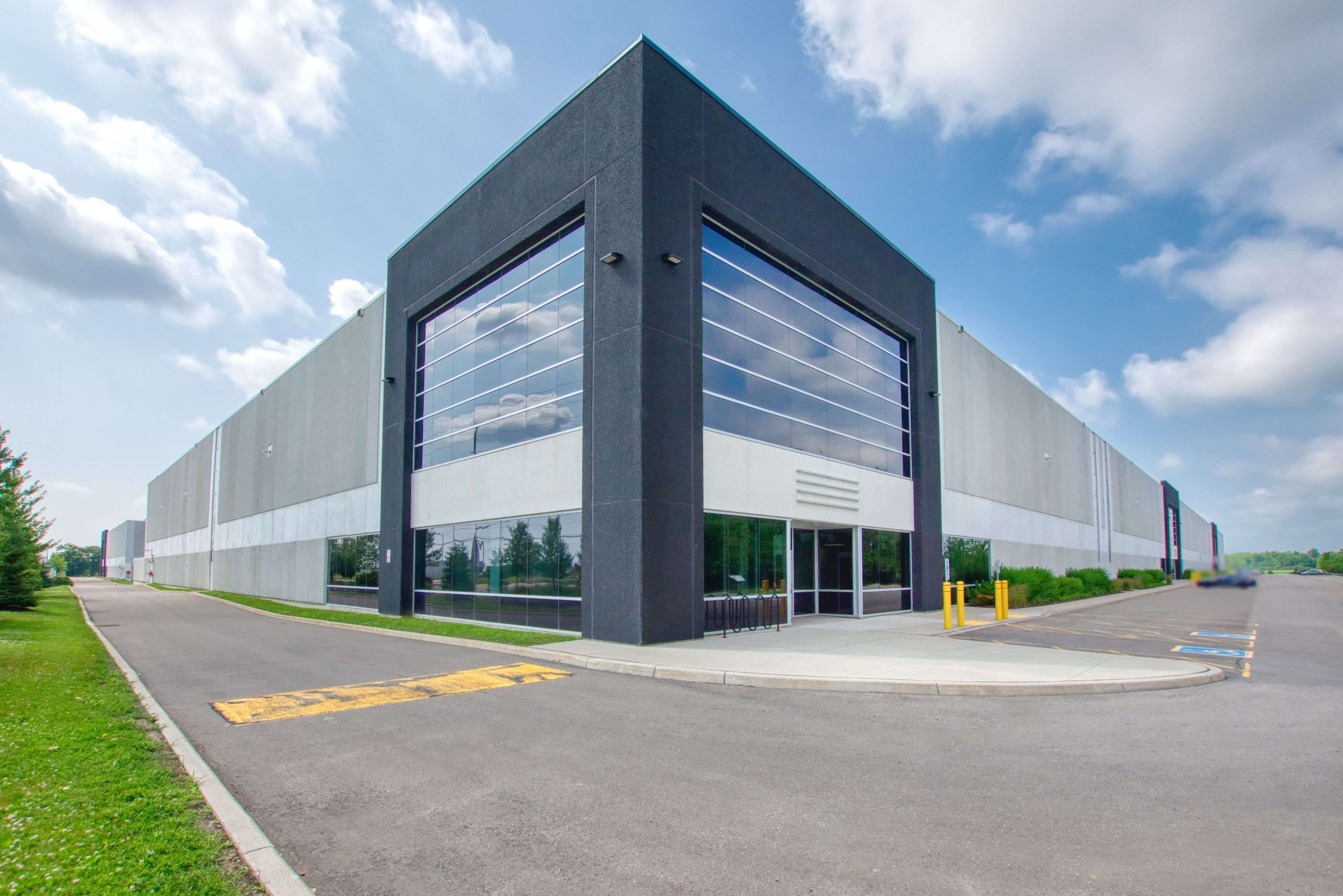 Caledon, ON L7E 3B1,12880 Coleraine DR #1