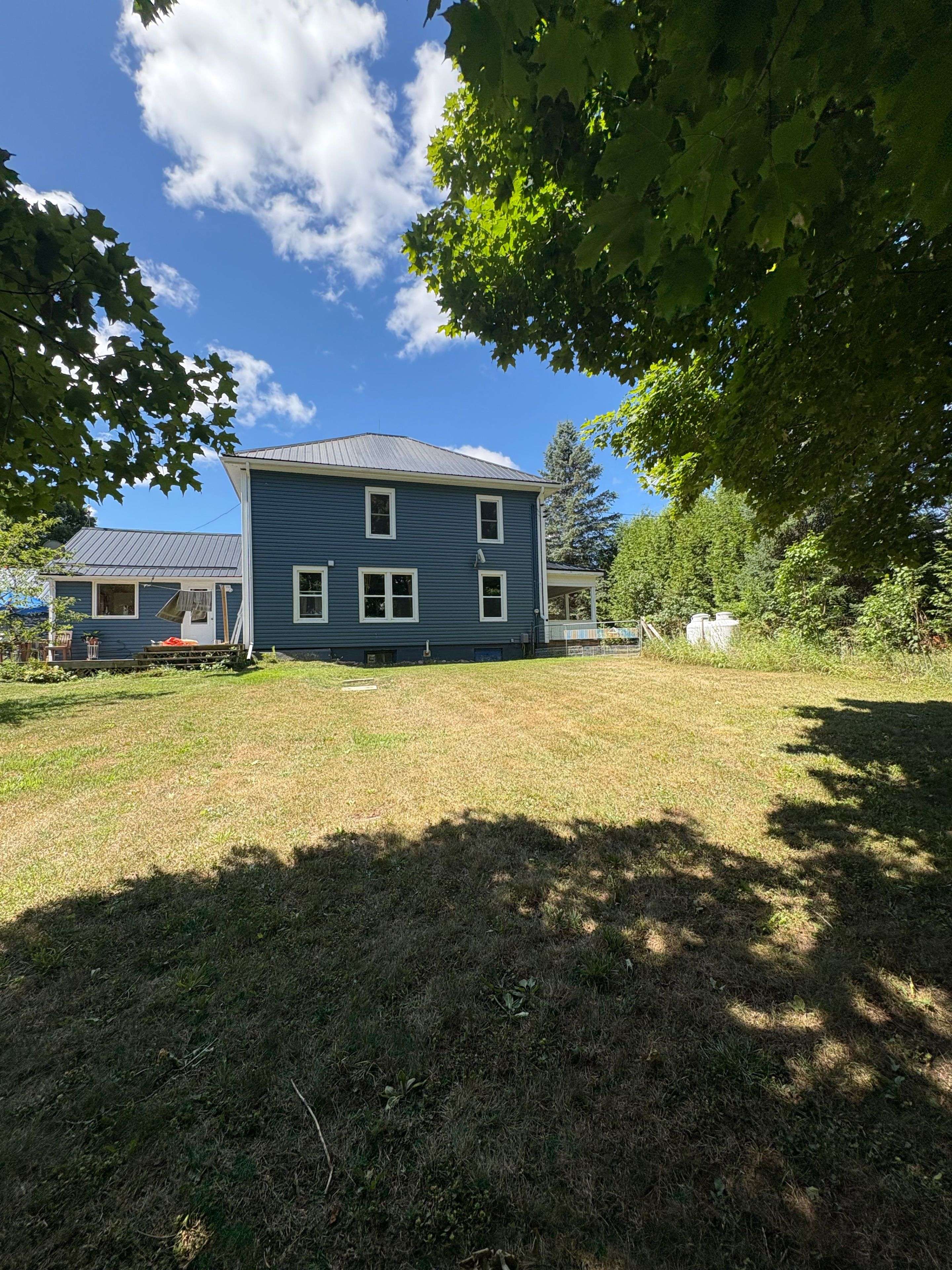 Madoc, ON K0K 2K0,412 Cooper RD