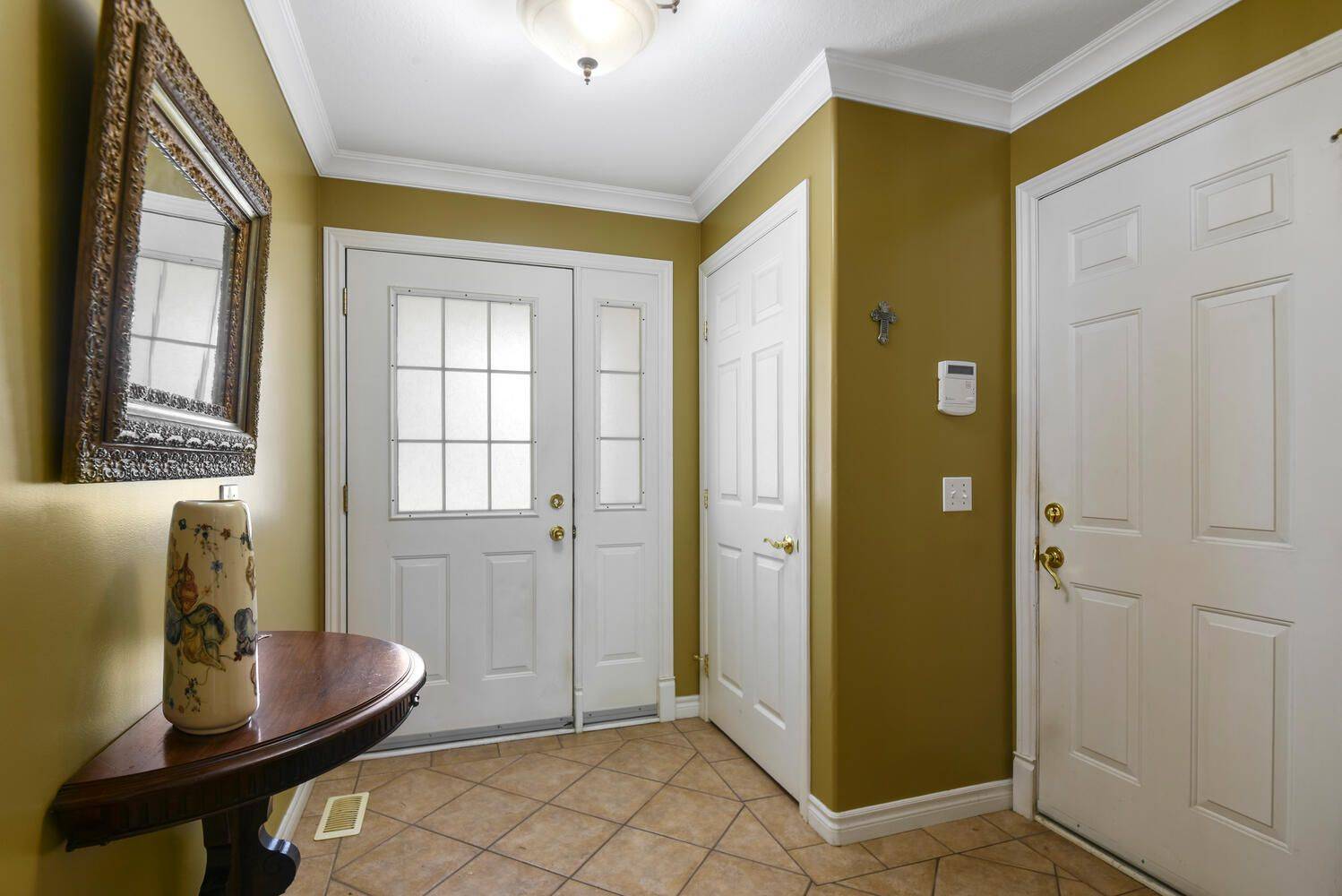Brockville, ON K6V 7M8,287 Beley ST