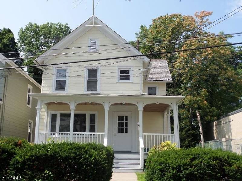 Newton Town, NJ 07860,18 Washington St #2