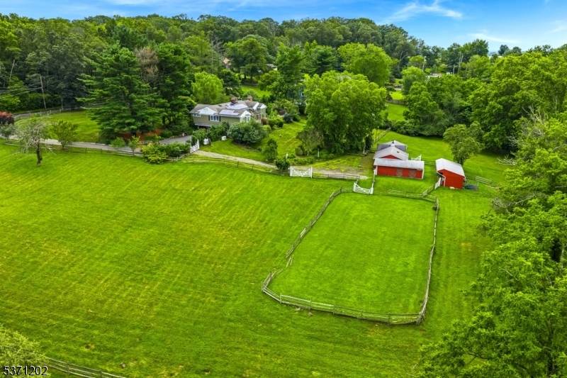 Bedminster Twp., NJ 07921,55 Union Grove Rd