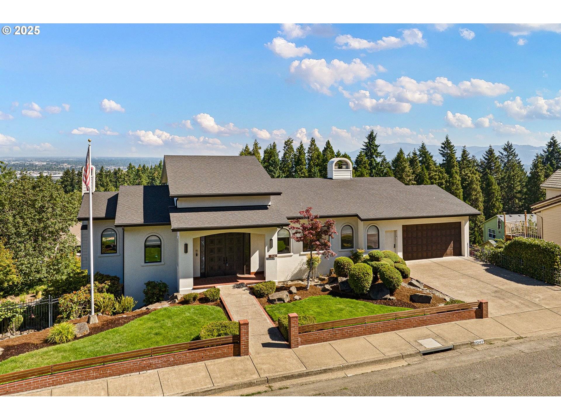 Eugene, OR 97405,2647 W 29TH AVE