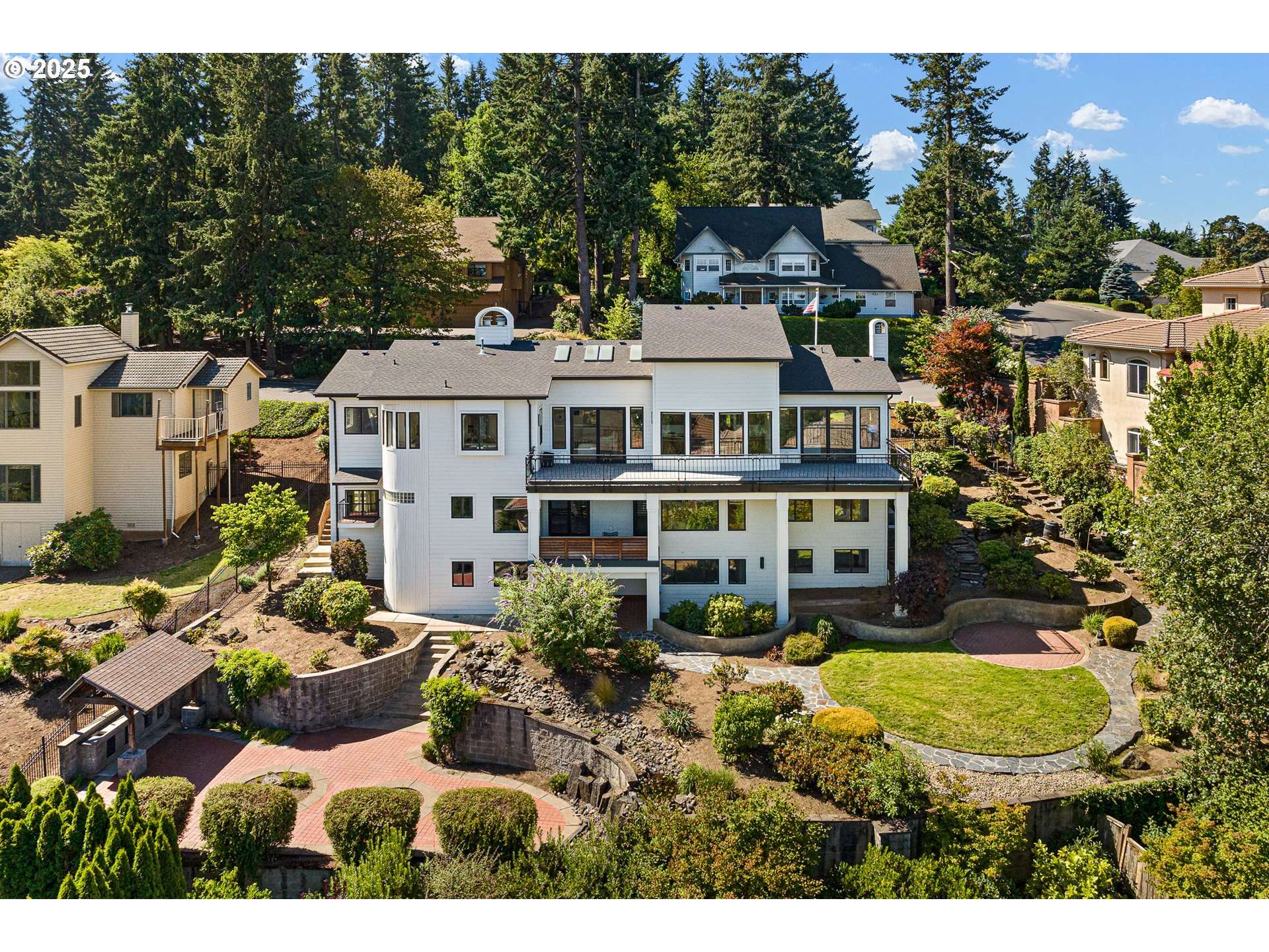 Eugene, OR 97405,2647 W 29TH AVE