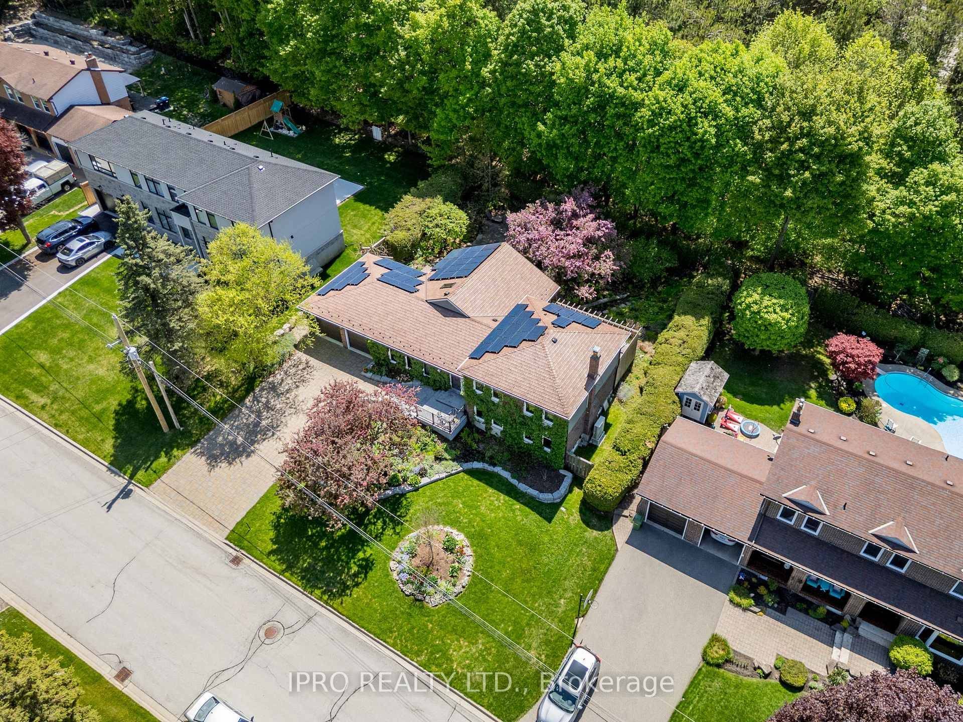Caledon, ON L7C 1H6,25 Orsi RD