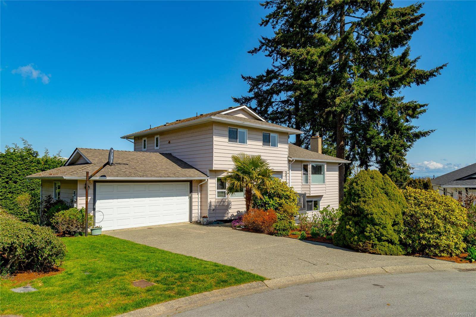Central Saanich, BC V8Z 6Y3,2518 Monte Vista Pl