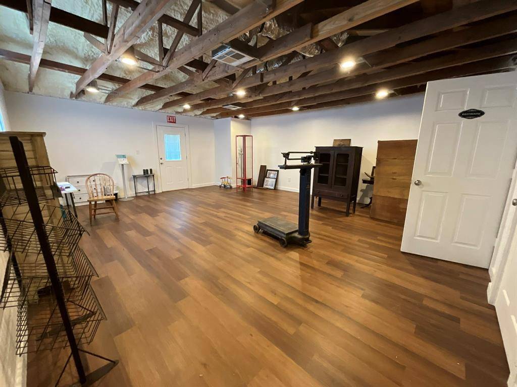Grand Saline, TX 75140,501 W Garland Street #B