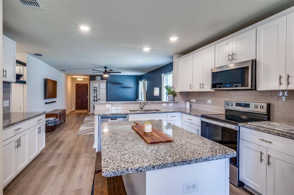 Aubrey, TX 76227,1137 Vernon Drive