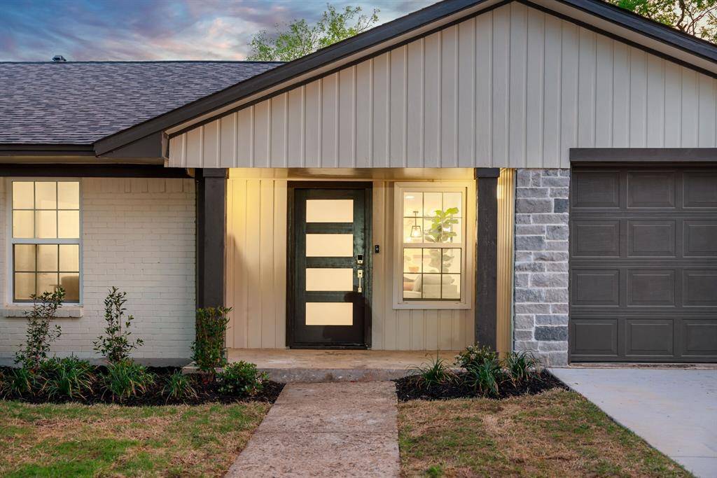 Dallas, TX 75238,9035 Leaside Drive