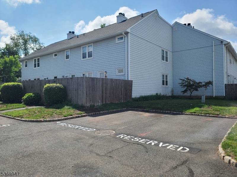 Hillsborough Twp., NJ 08844,609-B Marlborough Common