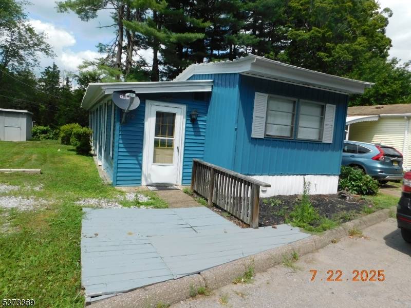 Oxford Twp., NJ 07863,62 Back St