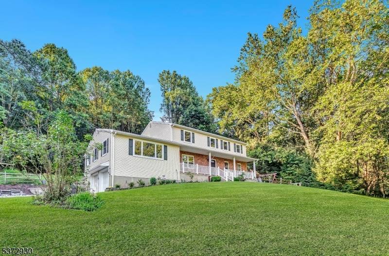 Holland Twp., NJ 08848,104 Mount Joy Rd