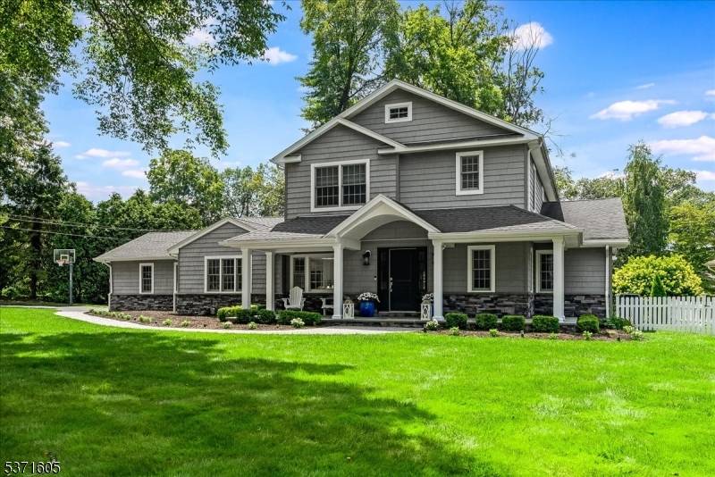 Hanover Twp., NJ 07981,15 Birch Hill Dr