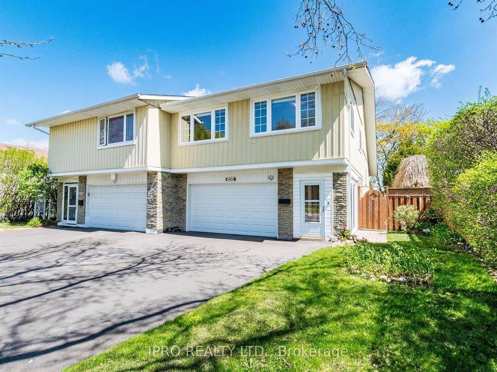 Mississauga, ON L5L 1C9,2404 Mainroyal ST