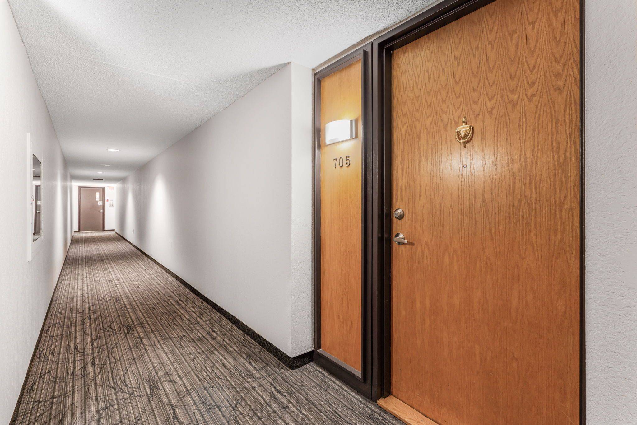 Blossom Park - Airport And Area, ON K1T 2N5,2759 Carousel CRES #705