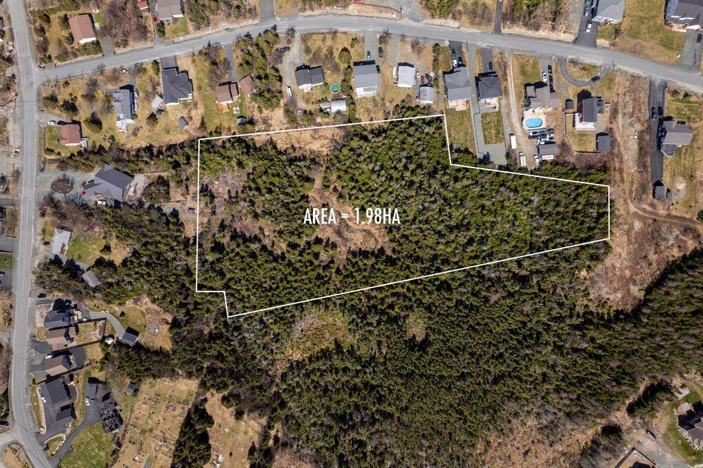 Paradise, NL A1L 3T7,2 Stapletons Road