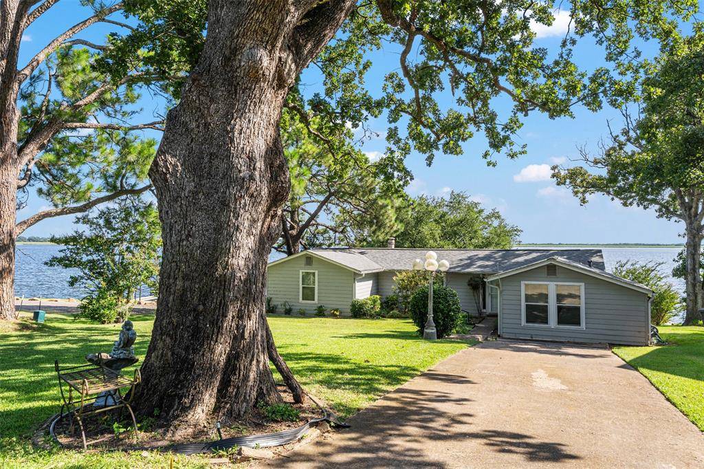 Star Harbor, TX 75148,167 shoreline Drive