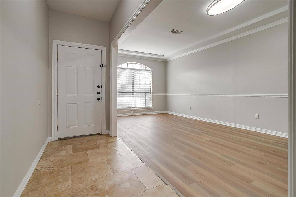 North Richland Hills, TX 76180,7925 Lynda Lane