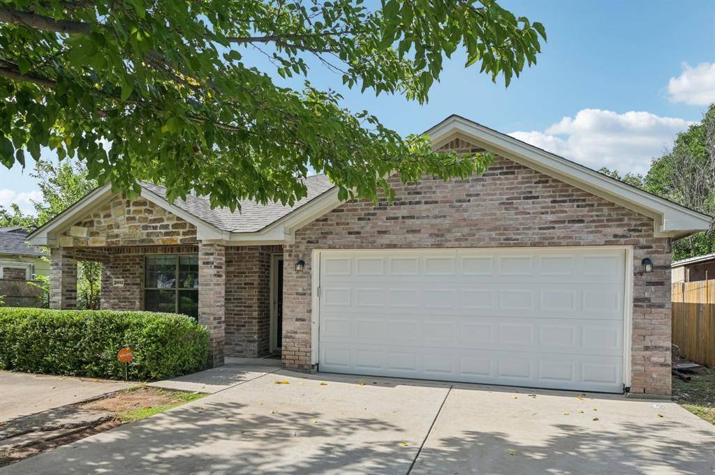 Fort Worth, TX 76107,5933 Houghton Avenue