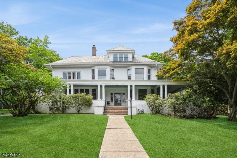 Verona Twp., NJ 07044,50 Fairview Ave