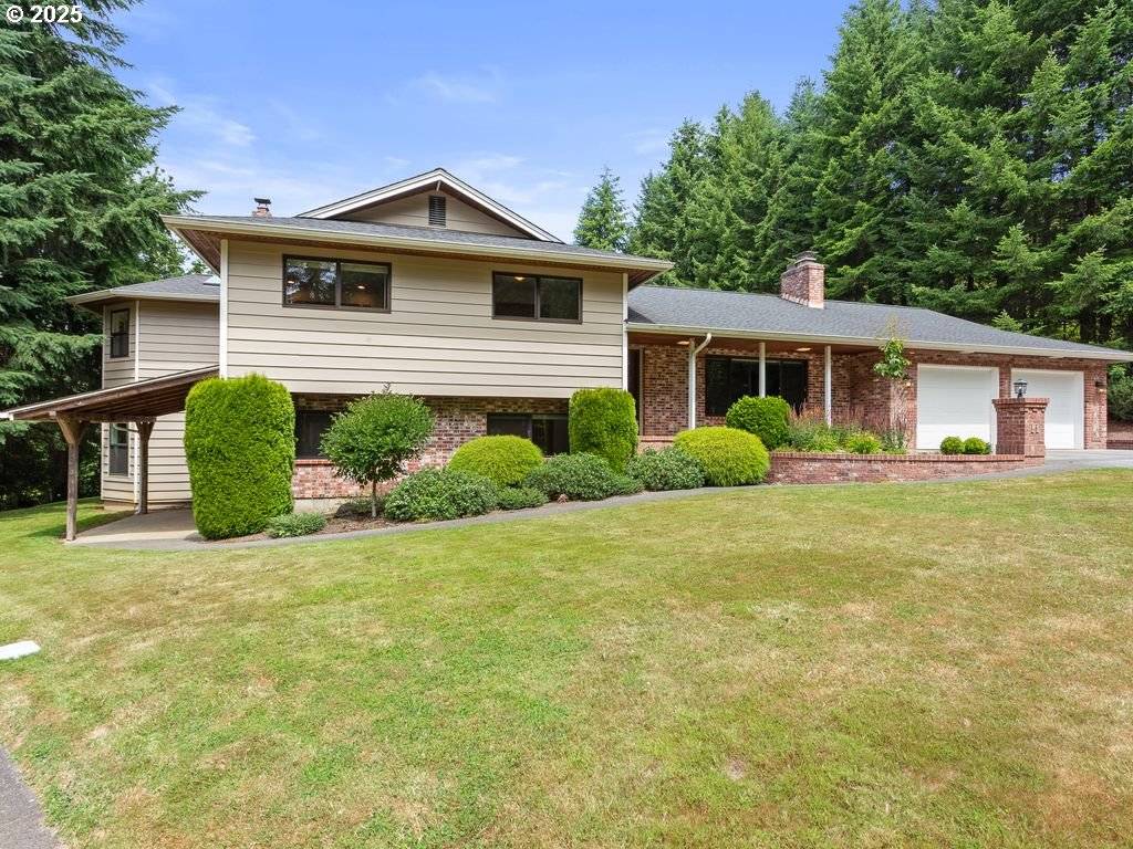 Longview, WA 98632,529 LONE OAK RD